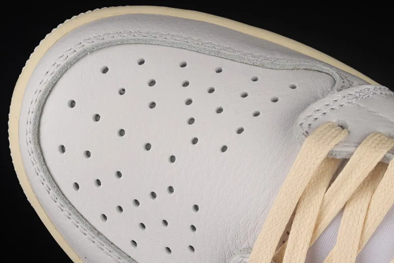 All categories Air Jordan Jordan series basketball shoes Air Jordan 1 Low Travis Scott x Air Jordan 1 Low AJ1 Joe 1 raw rubber white and blue inverted hook low-top cultural sneakers CQ3277-100